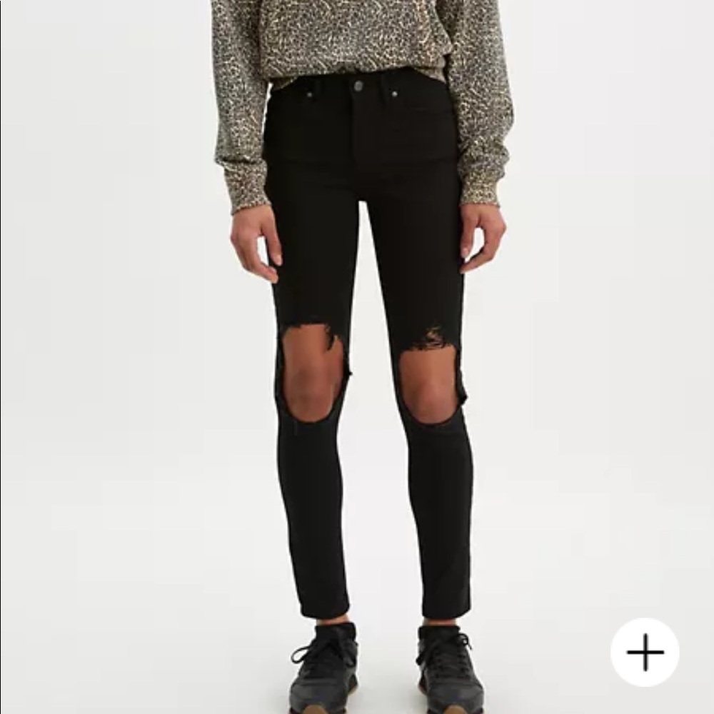 Levi’s 721 high rise skinny jeans .